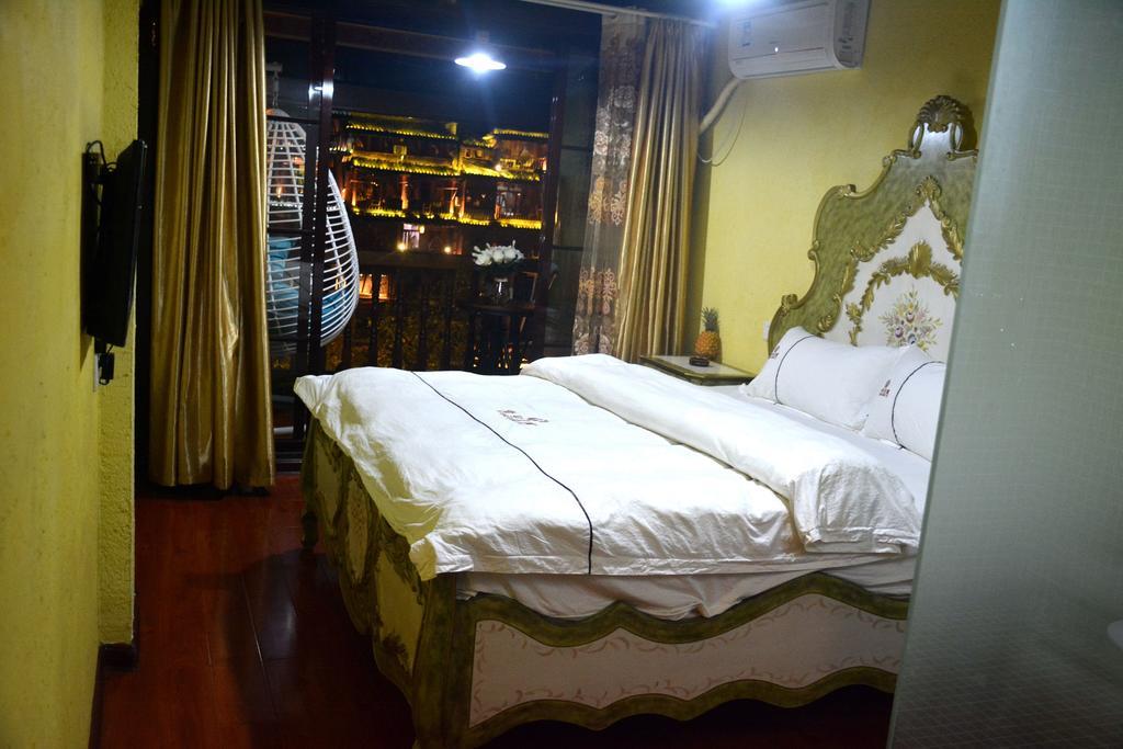 Fenghuang 1St Apartment מראה חיצוני תמונה