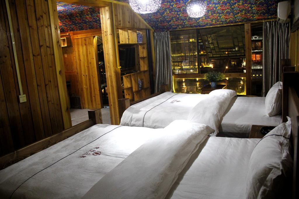 Fenghuang 1St Apartment מראה חיצוני תמונה